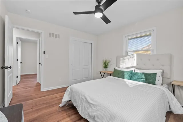 $299,900 | 811 Northeast Mulberry Street, Lee's Summit, MO 64086