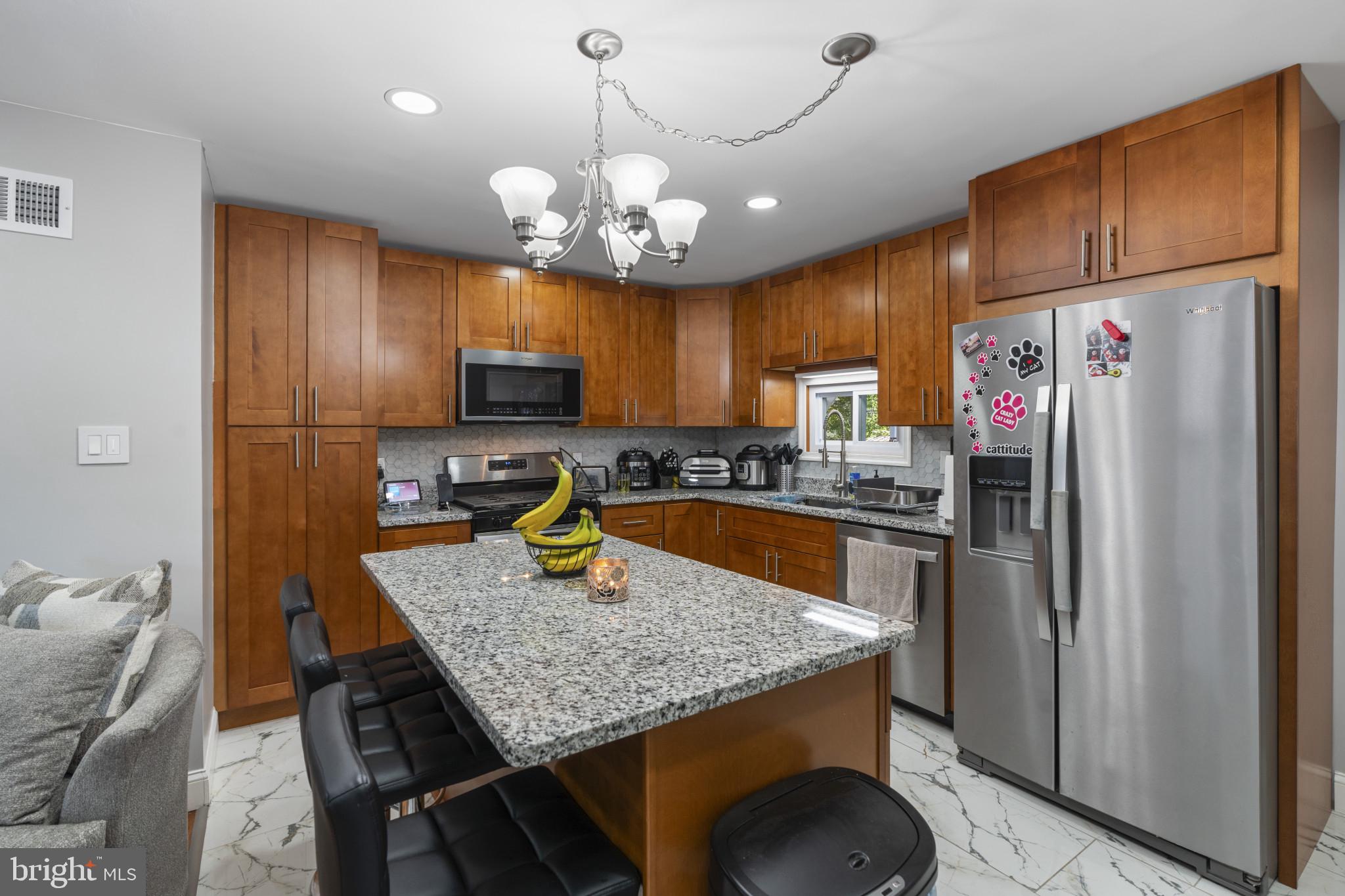 39 Roxeter Road New Castle, DE 19720 - Photo 5 of 25 Kitchen
