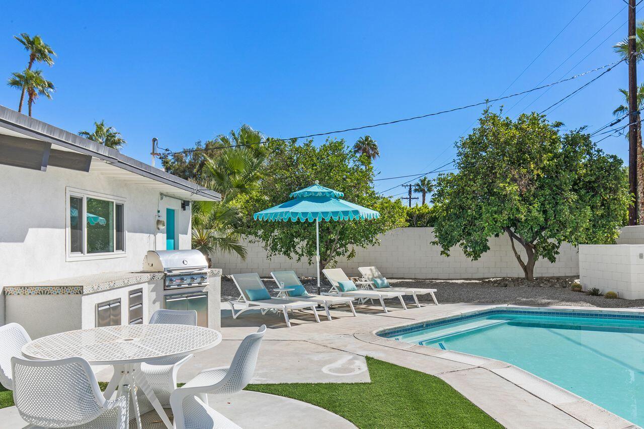 411 East Racquet Club Road Palm Springs, CA 92262 - Photo 26 of 35 Backyard and Pool