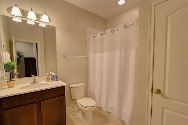 $3,200 | 94 Boardwalk Avenue, Oviedo, FL 32765