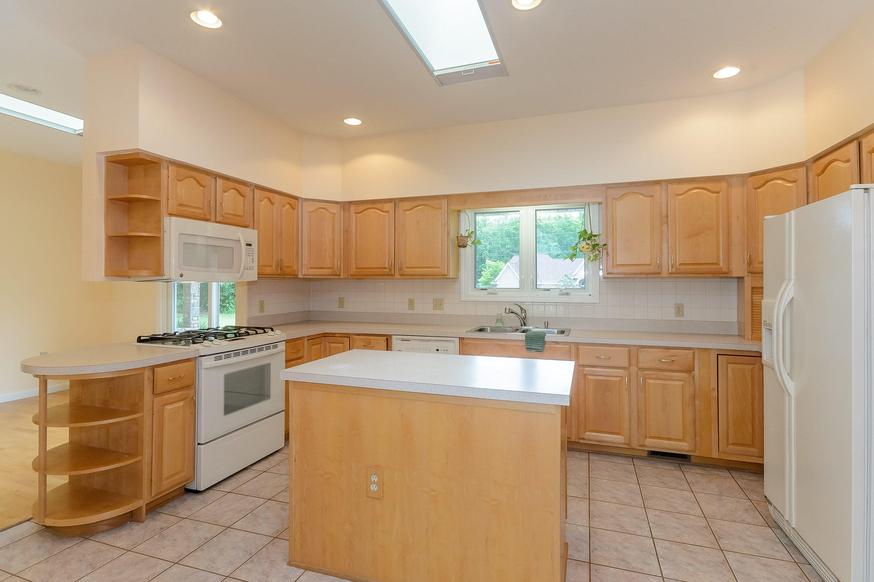 346 Devon Way Road Baneberry, TN 37890 - Photo 14 of 38 346 Devon Way Rd White Pine TN-MLS_Size-