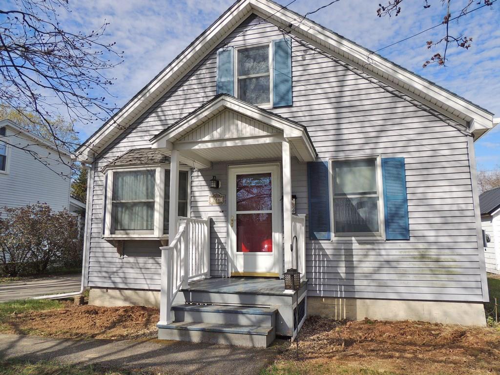 286 Maple Street Bangor, ME 04401 - Photo 2 of 35 Photo
