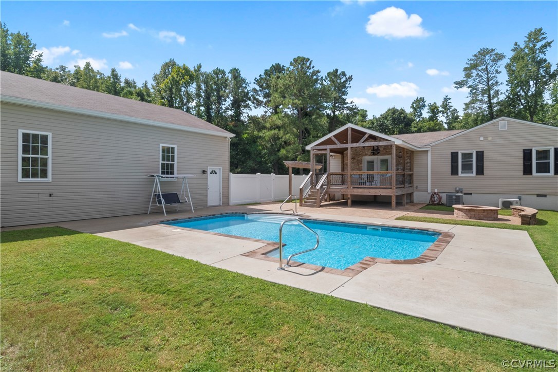 3917 Lakeview Road Colonial Heights, VA 23834 - Photo 34 of 43 Gallery Image 34