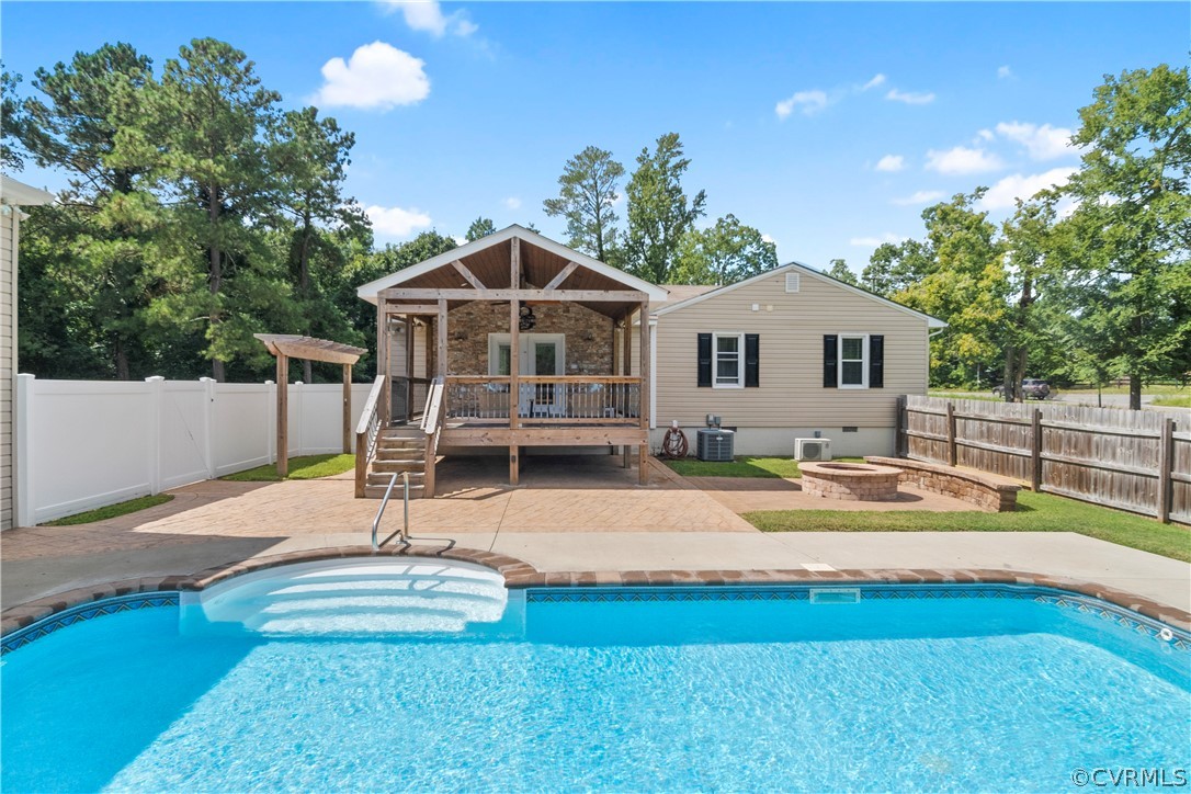 3917 Lakeview Road Colonial Heights, VA 23834 - Photo 5 of 43 Gallery Image 5