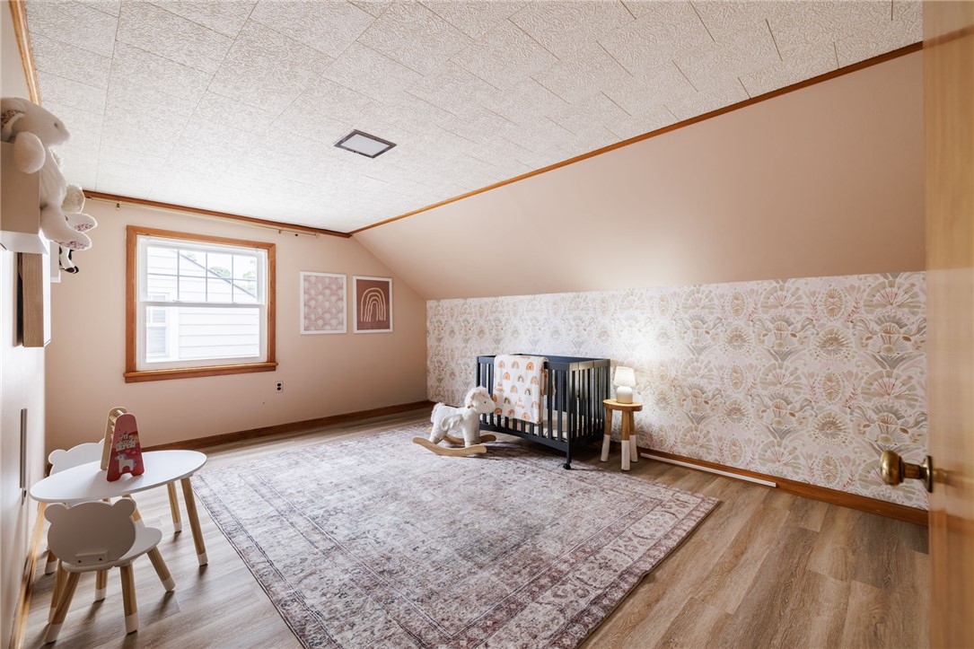 695 Eaton Road Irondequoit, NY 14617 - Photo 22 of 34