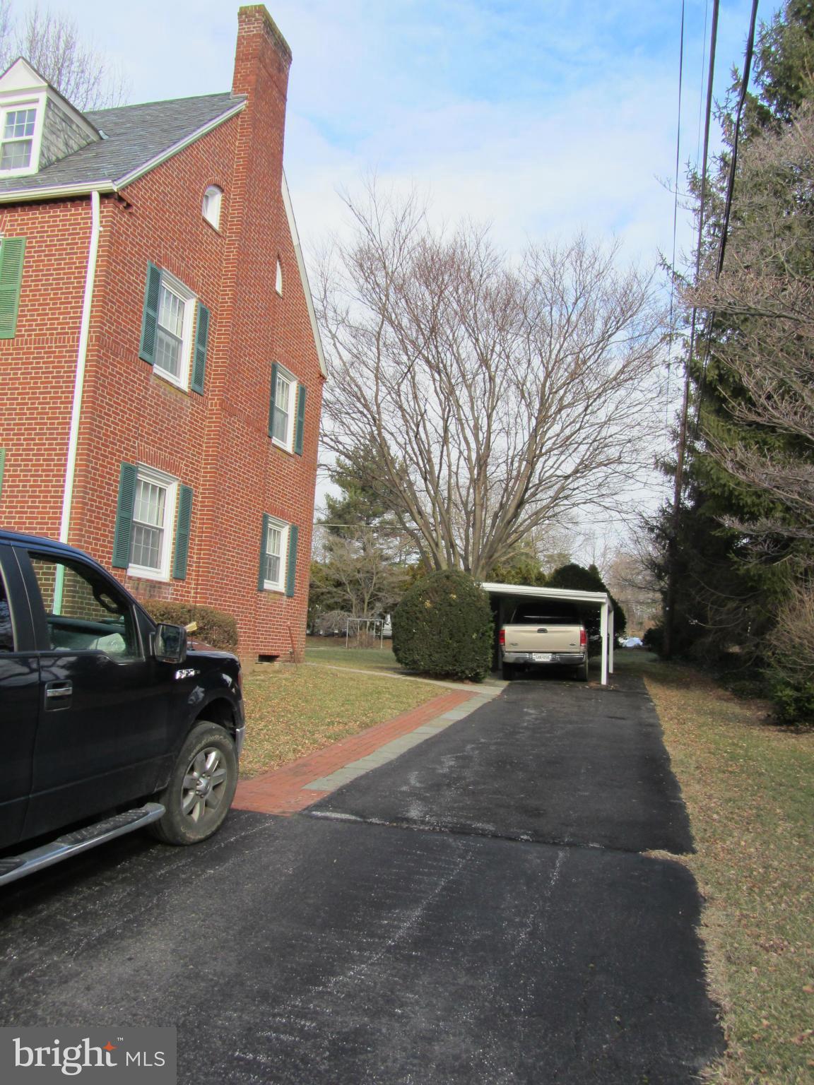 203 Aigburth Road Baltimore, MD 21286 - Photo 20 of 21 Long Driveway w/Covered Parking