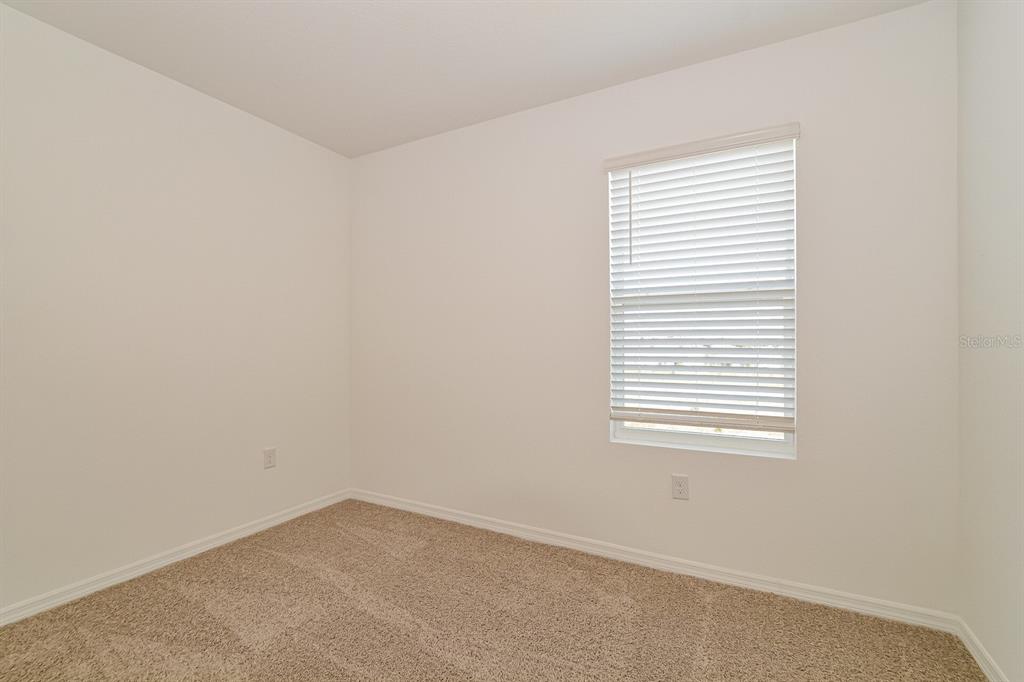 3437 Nettle Loop Tavares, FL 32778 - Photo 13 of 22