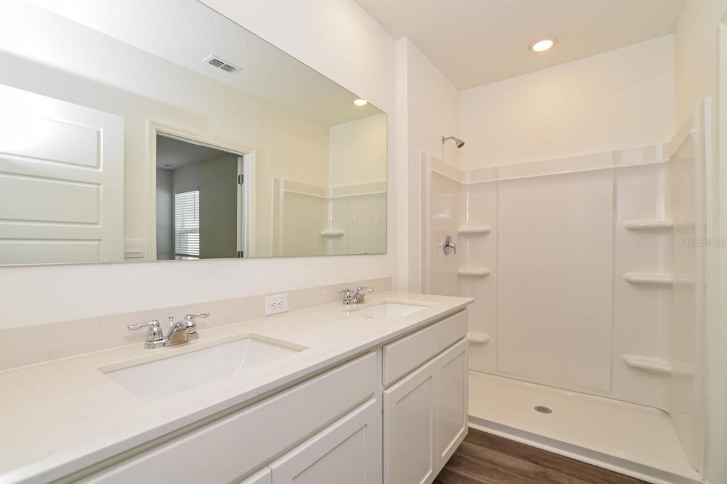 3437 Nettle Loop Tavares, FL 32778 - Photo 9 of 22