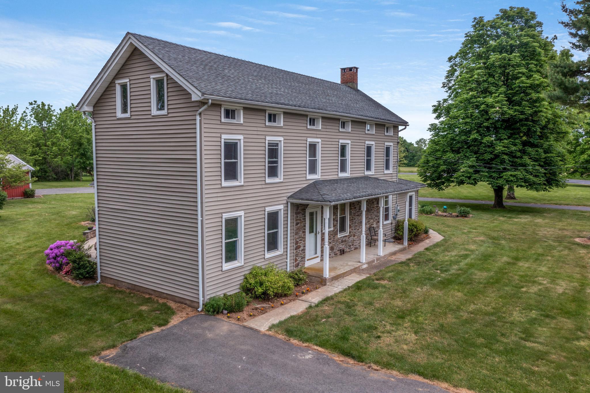 159 Oak Summit Road Frenchtown, NJ 08825 - Photo 8 of 106