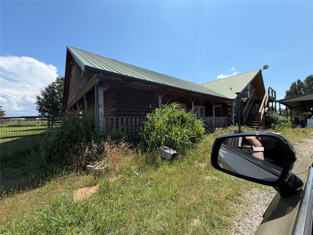 1343 Gunter Road Whitesboro, TX 76273 - Photo 2 of 19