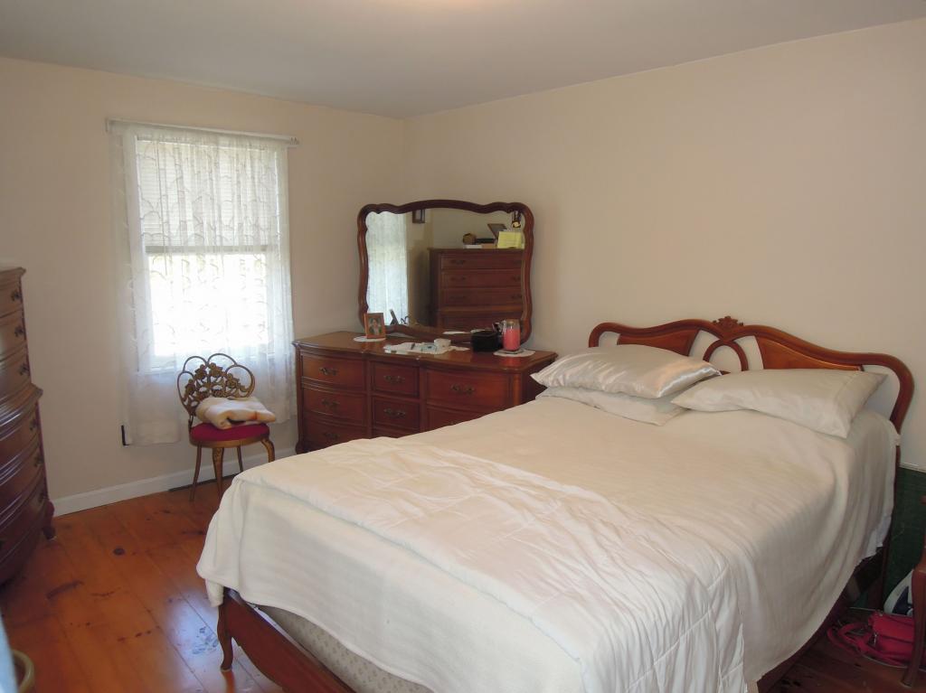 297 Chesterfield Road Hinsdale, NH 03451 - Photo 12 of 36 Gallery Image 12