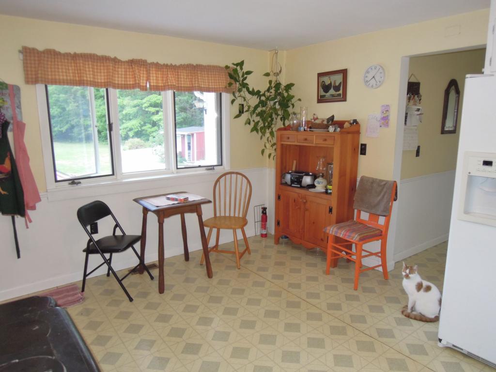 297 Chesterfield Road Hinsdale, NH 03451 - Photo 6 of 36 Gallery Image 6