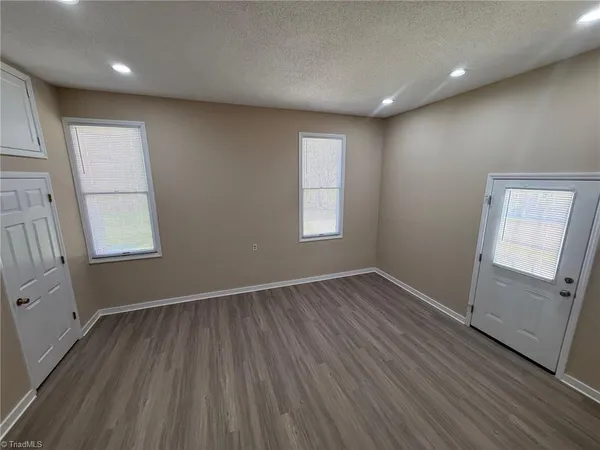 $1,995 | 4908 Robert Andrew Road, Greensboro, NC 27406
