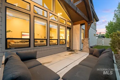 $1,050,000 | 9709 West Snowcap Drive, Boise, ID 83709