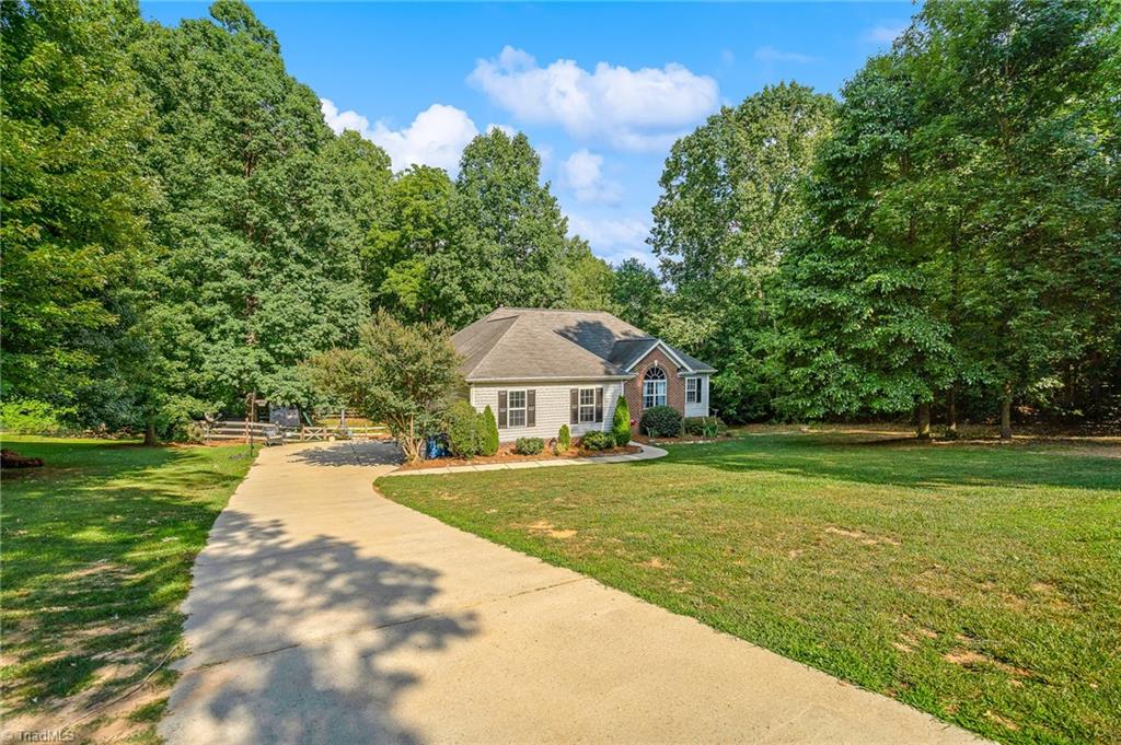 8111 Chestershire Road Oak Ridge, NC 27310 - Photo 46 of 50