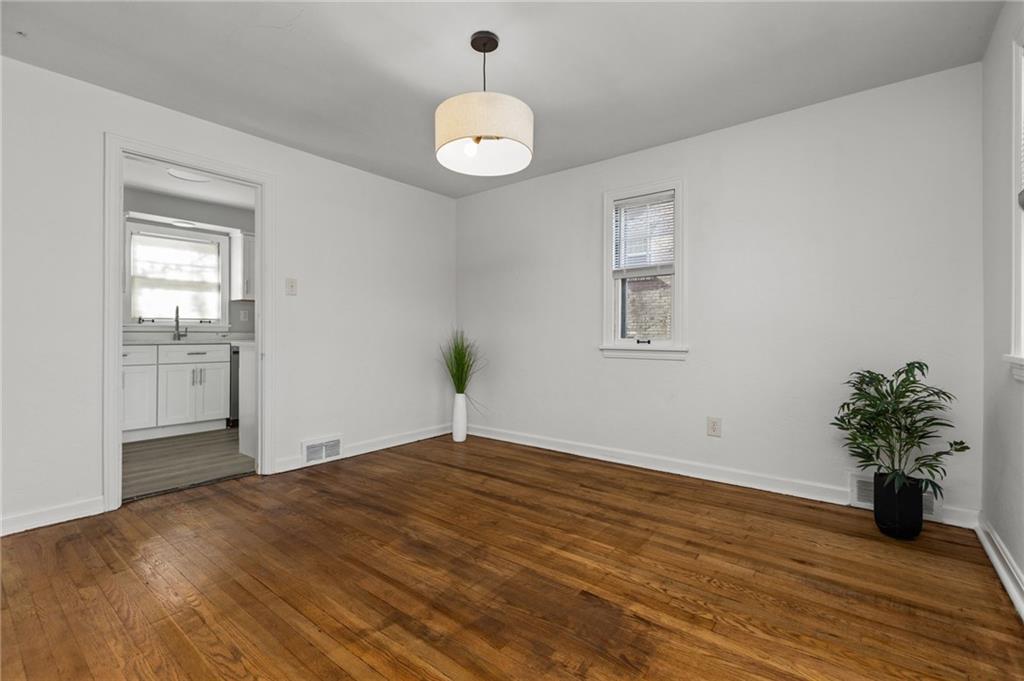255 Gilkeson Road Pittsburgh, PA 15228 - Photo 10 of 27
