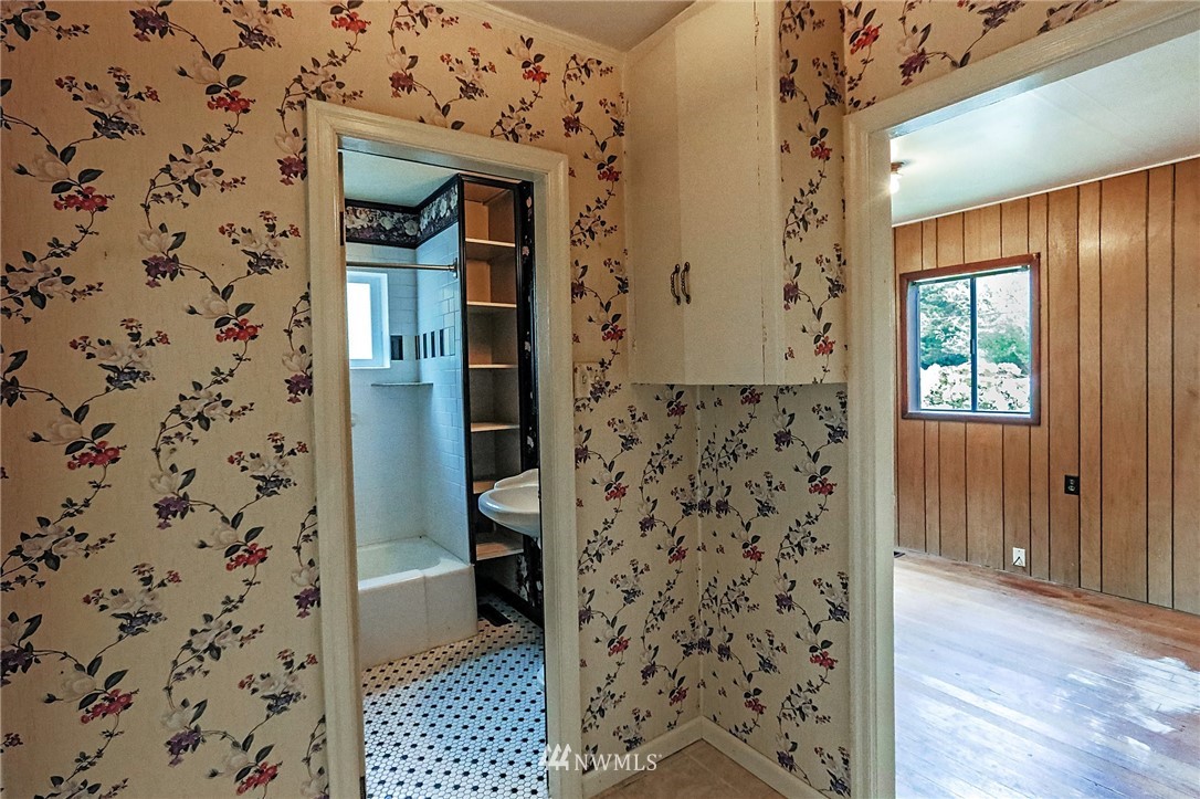 4449 Southeast Horstman Road Port Orchard, WA 98366 - Photo 13 of 19 Gallery Image 13