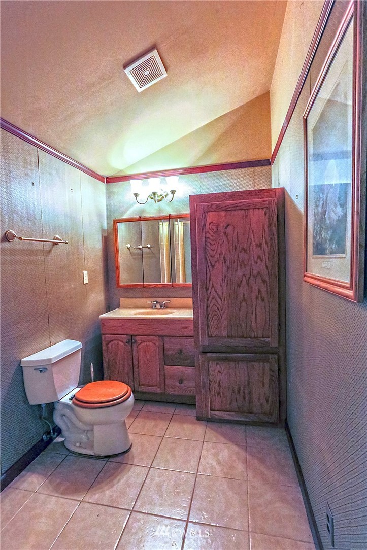 4449 Southeast Horstman Road Port Orchard, WA 98366 - Photo 17 of 19 Gallery Image 17