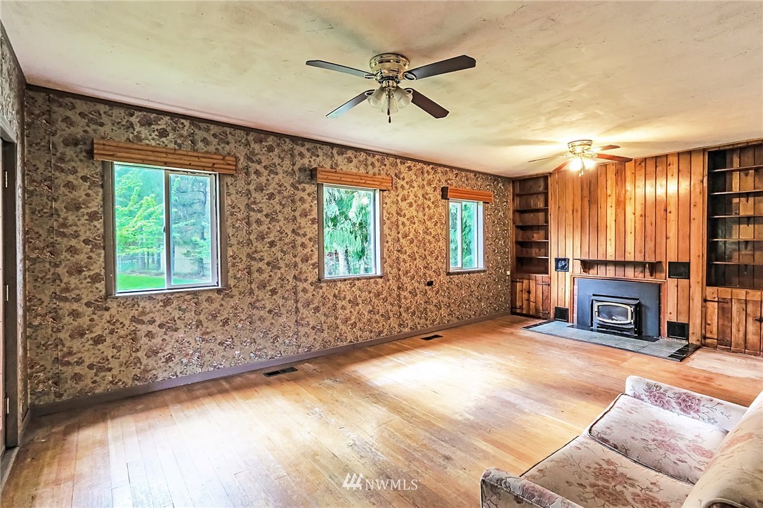 4449 Southeast Horstman Road Port Orchard, WA 98366 - Photo 10 of 19 Gallery Image 10