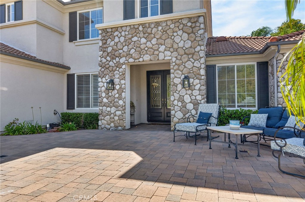 40639 Baccarat Road Temecula, CA 92591 - Photo 10 of 68