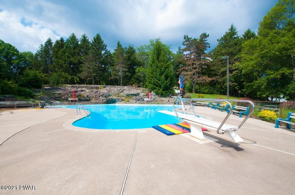 1147 Mustang Road Lake Ariel, PA 18436 - Photo 35 of 38 Rockledge Pool
