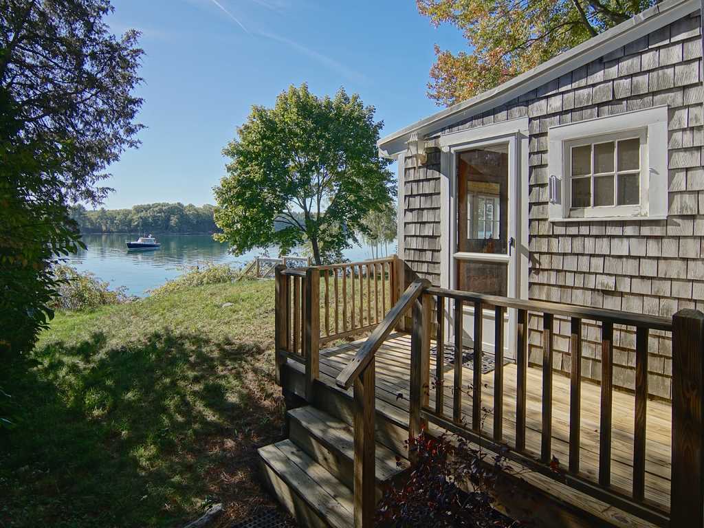 24 Cedar Point Road Durham, NH 03824 - Photo 3 of 24