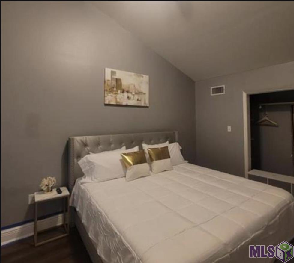 277 Chatsworth Street Baton Rouge, LA 70802 - Photo 2 of 5