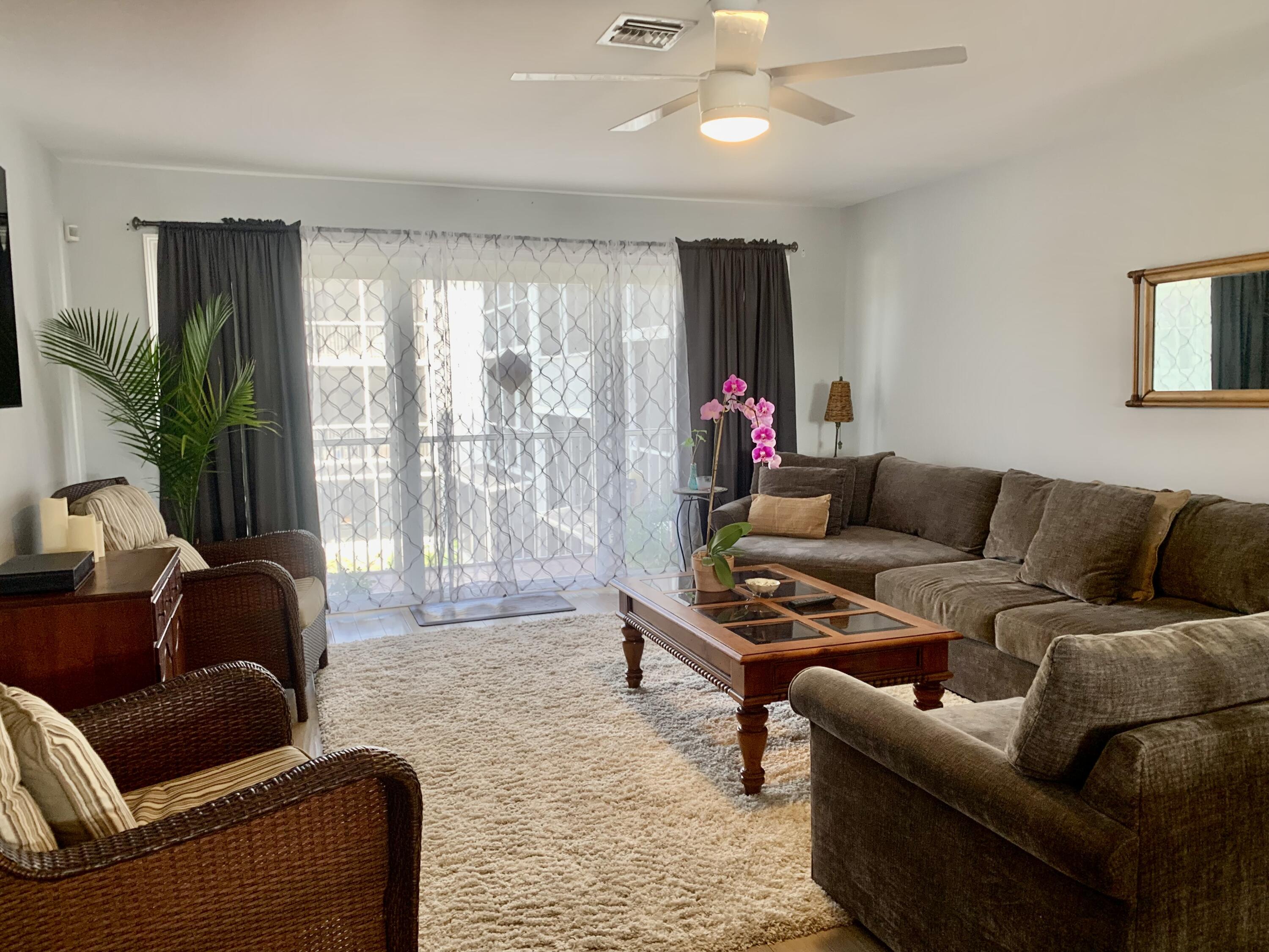 630 Southeast Ocean Boulevard, Unit C3 Stuart, FL 34994 - Photo 10 of 42 IMG_E9142