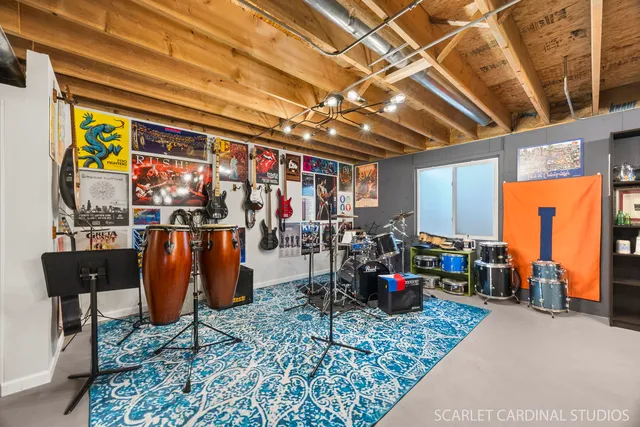 $519,000 | 2951 Thunderbird Court West, Aurora, IL 60503