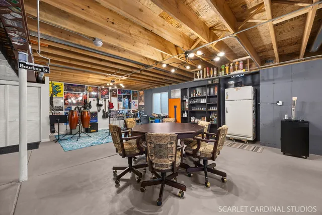 $519,000 | 2951 Thunderbird Court West, Aurora, IL 60503