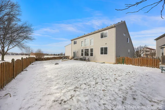 $519,000 | 2951 Thunderbird Court West, Aurora, IL 60503