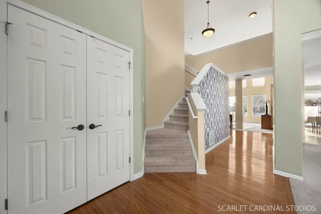 $519,000 | 2951 Thunderbird Court West, Aurora, IL 60503