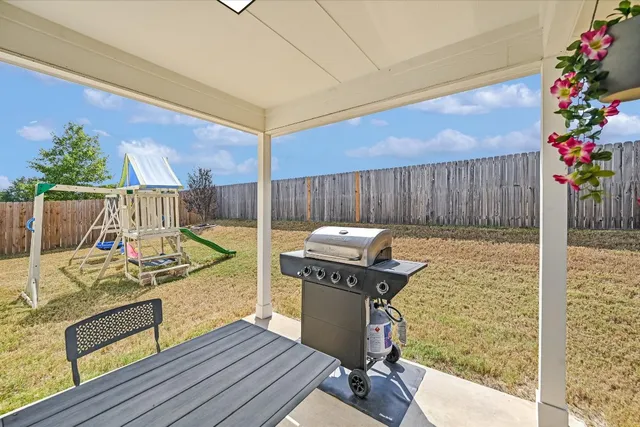 $315,000 | 341 Bird Dog Bend, Bastrop, TX 78602