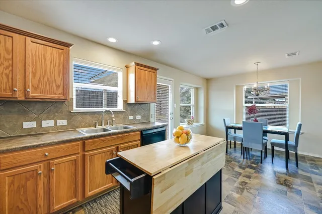 $315,000 | 341 Bird Dog Bend, Bastrop, TX 78602