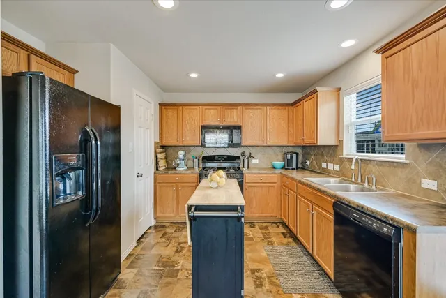 $315,000 | 341 Bird Dog Bend, Bastrop, TX 78602