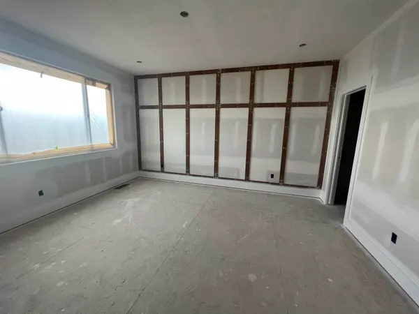 $411,500 | 10423 West Graber Circle, Wichita, KS 67215