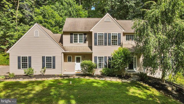$665,000 | 6 Fox Chase Lane, Glenmoore, PA 19343