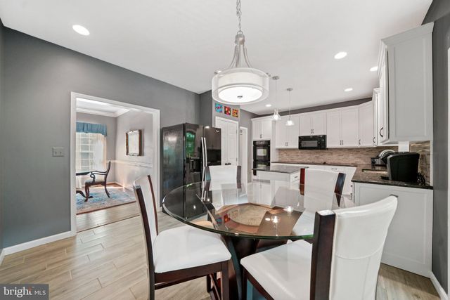 $665,000 | 6 Fox Chase Lane, Glenmoore, PA 19343