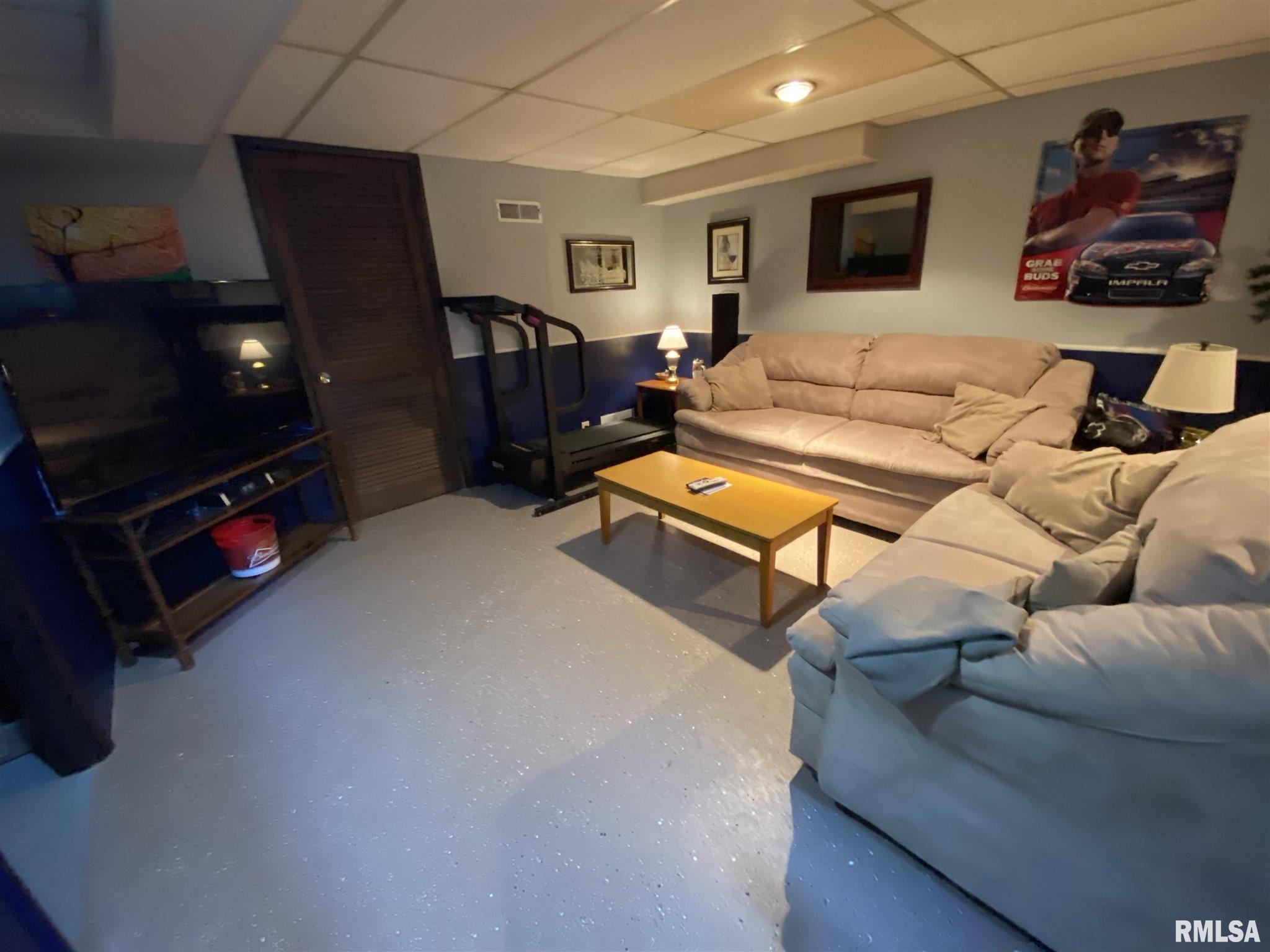 2525 South 6th Street Springfield, IL 62703 - Photo 22 of 25 Gallery Image 22