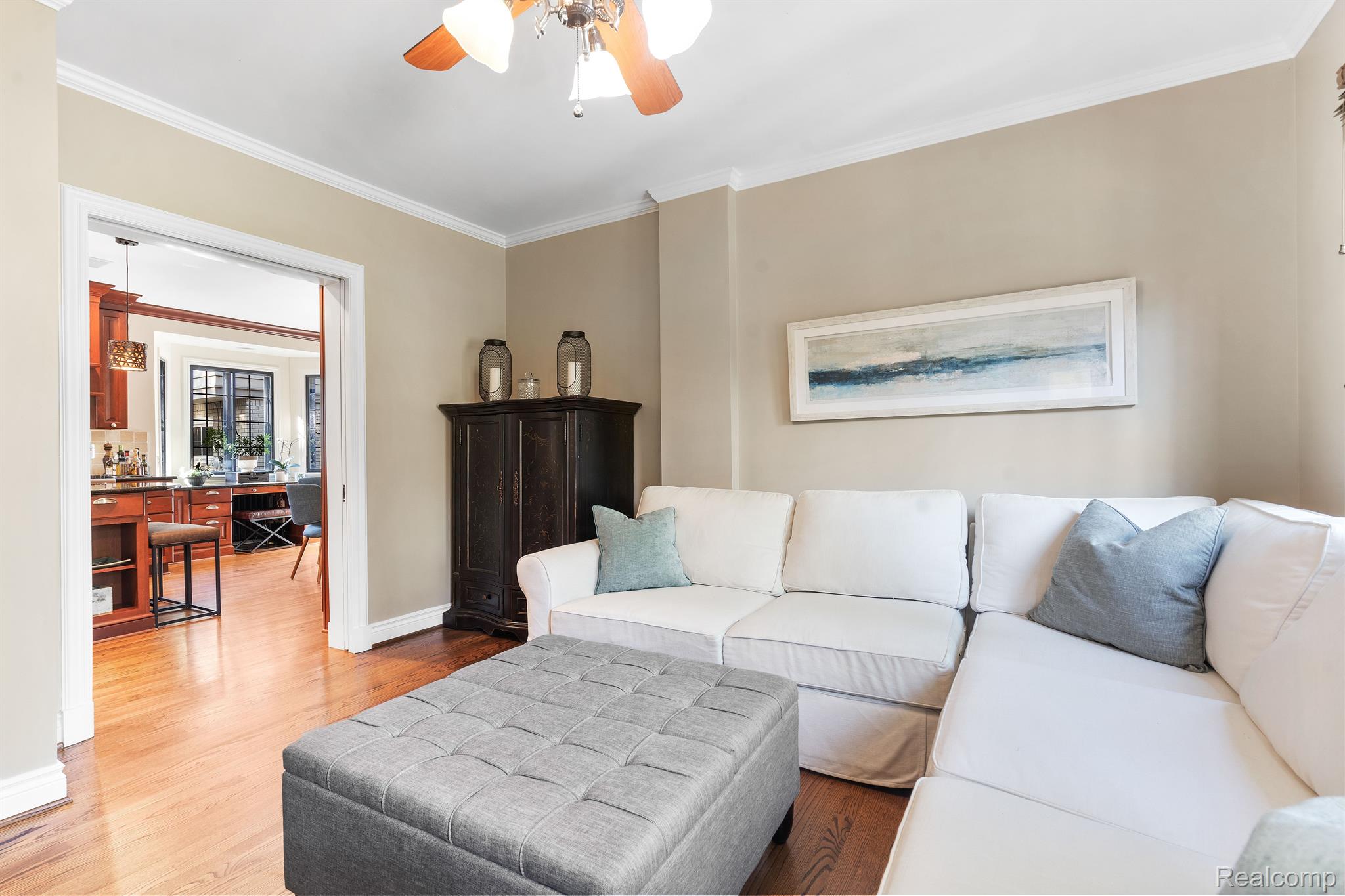 1305 Whittier Road Grosse Pointe, MI 48230 - Photo 16 of 43 Gallery Image 16