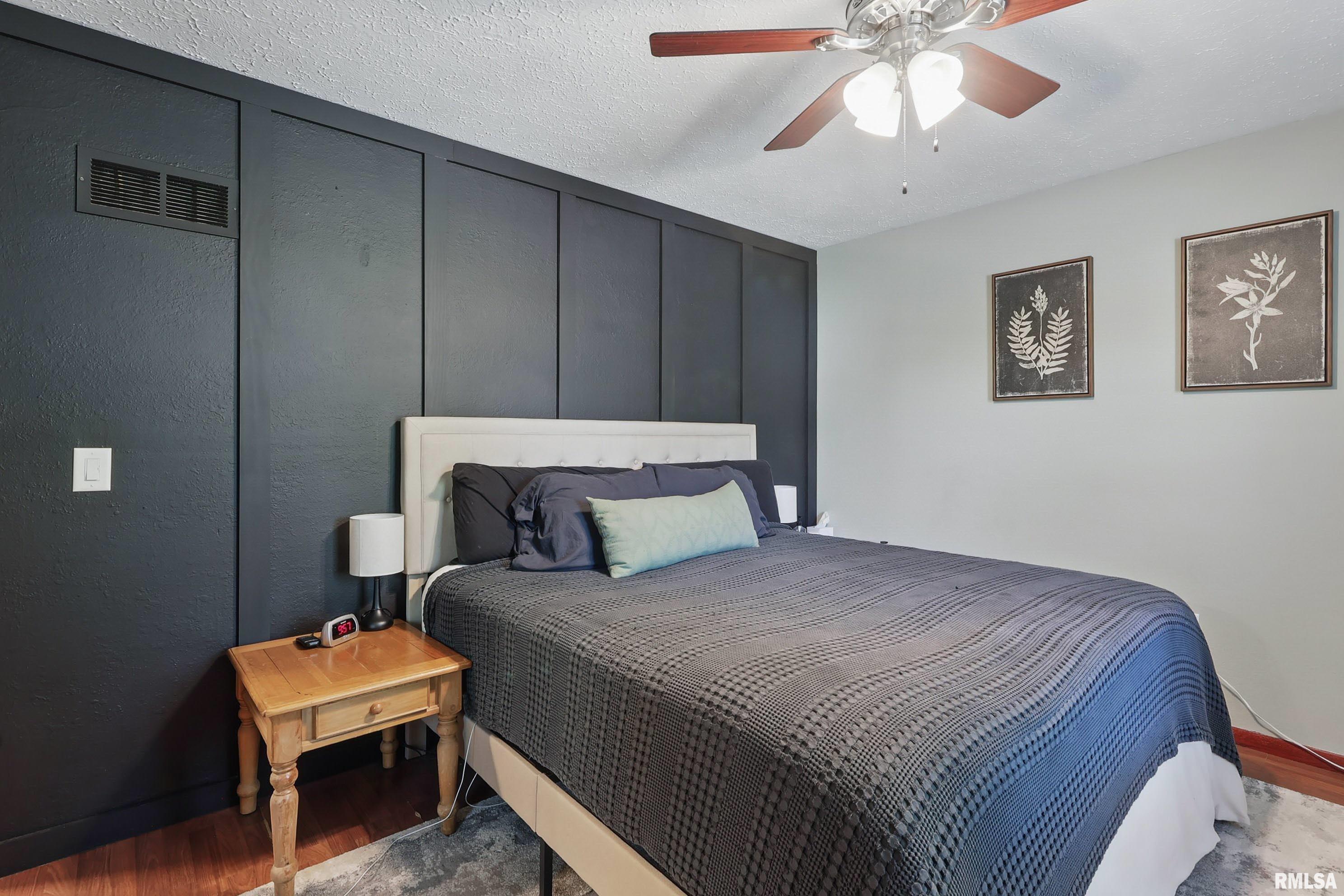 822 Donahue Eldridge, IA 52748 - Photo 16 of 35