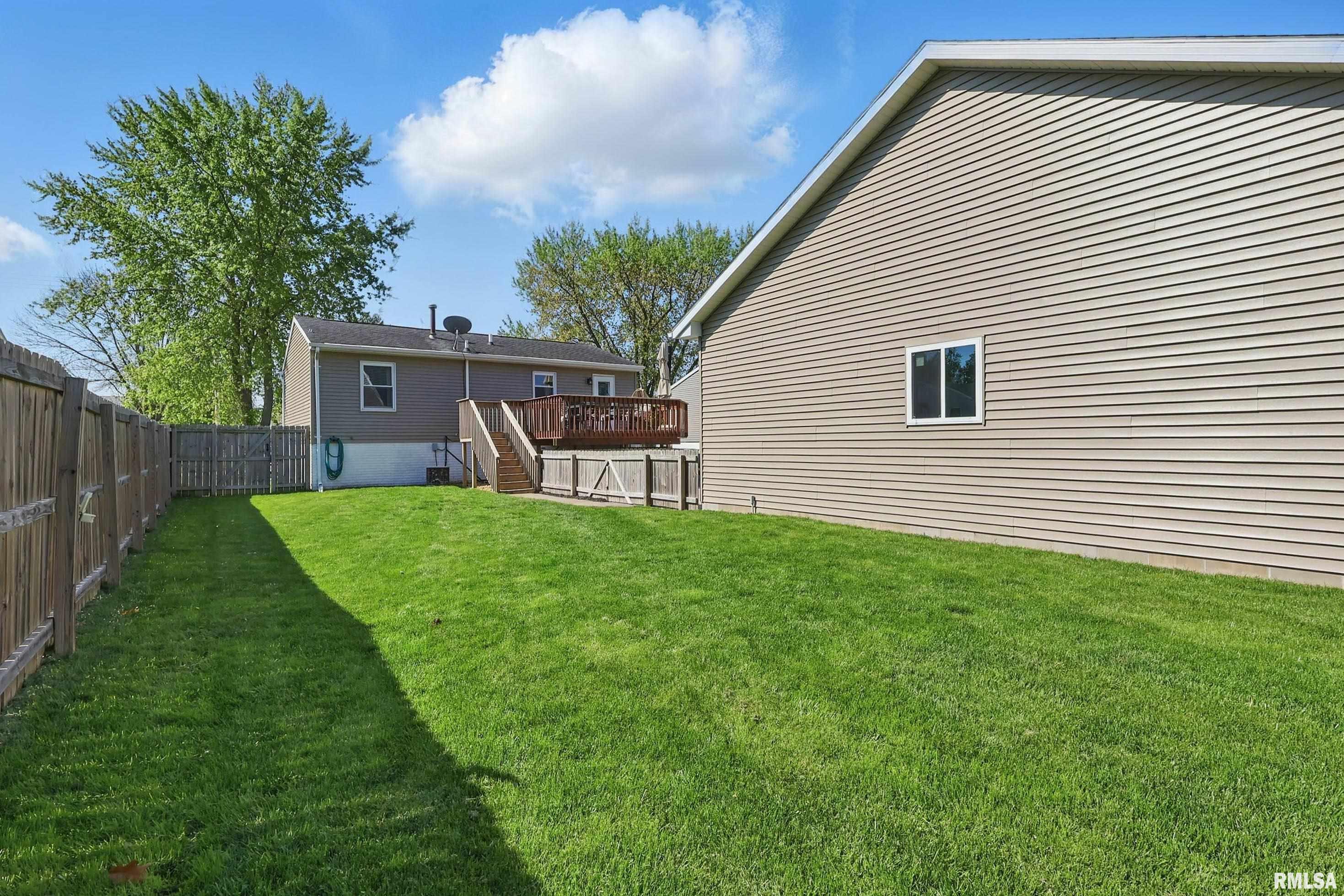 822 Donahue Eldridge, IA 52748 - Photo 35 of 35