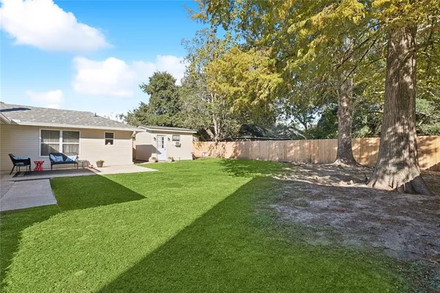 $300,000 | 612 Lake Superior Drive, Slidell, LA 70461