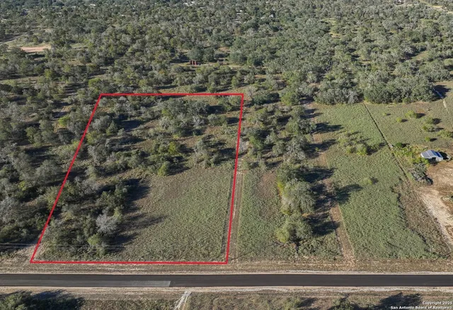 $147,320 | 1300 Pr Vista Hills Lane, Somerset, TX 78069