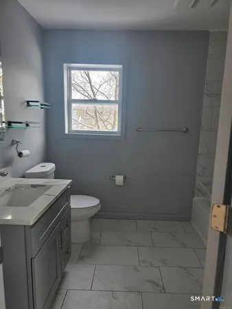 $1,900 | 46 Ward Street, Waterbury, CT 06704