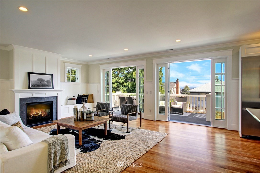 1606 4th Avenue North Seattle, WA 98109 - Photo 11 of 38