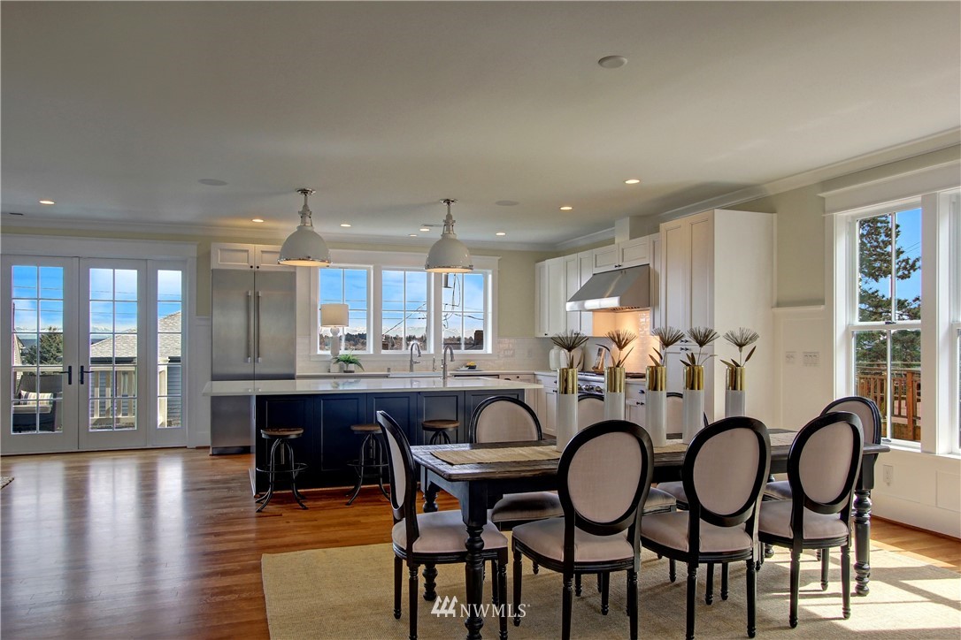 1606 4th Avenue North Seattle, WA 98109 - Photo 5 of 38