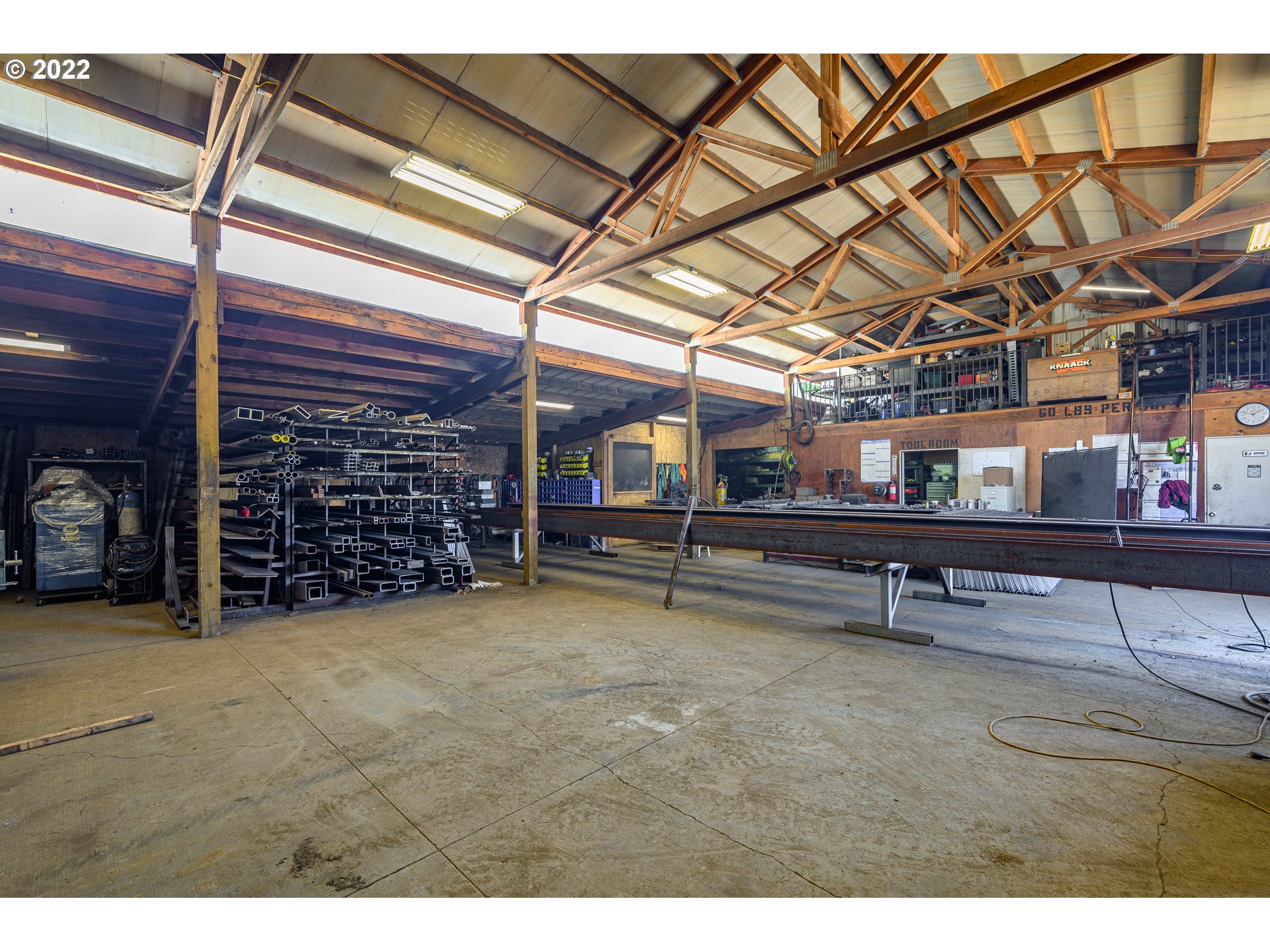 22300 Northwest Flying M Road Yamhill, OR 97148 - Photo 28 of 32 Gallery Image 28