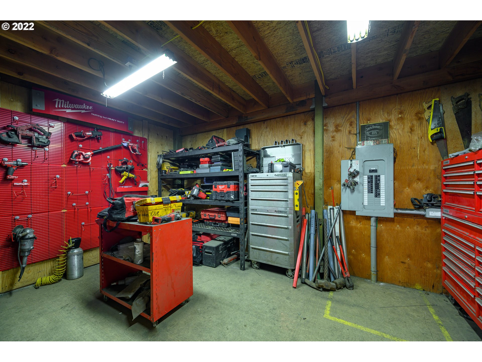22300 Northwest Flying M Road Yamhill, OR 97148 - Photo 29 of 32 Gallery Image 29