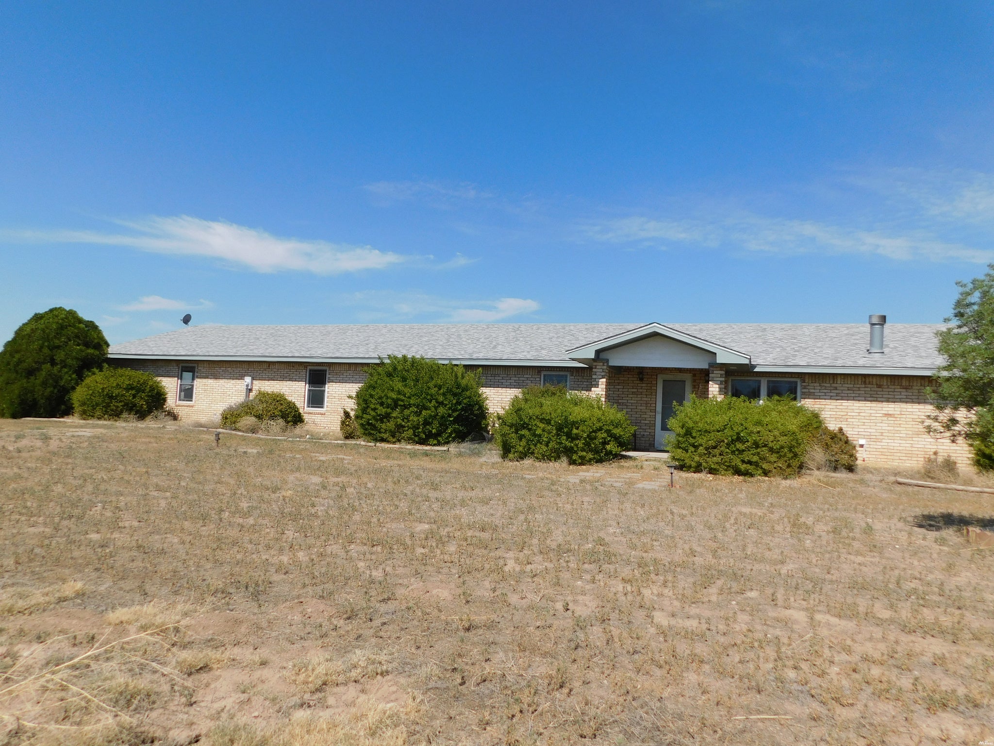 3401 Clearview Road Roswell, NM 88201 - Photo 2 of 23 Gallery Image 2